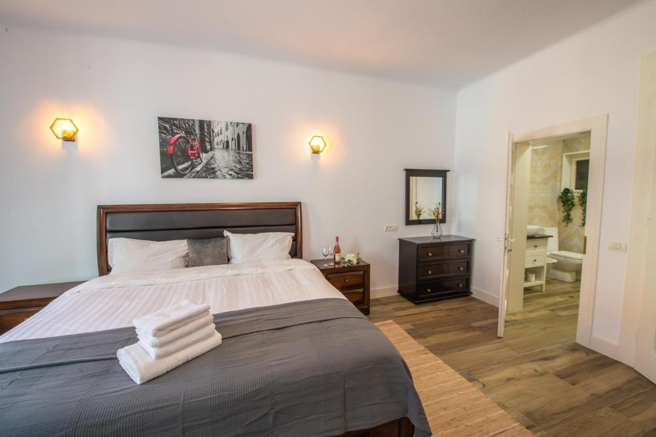 Old Town Suites Brasov Exterior photo